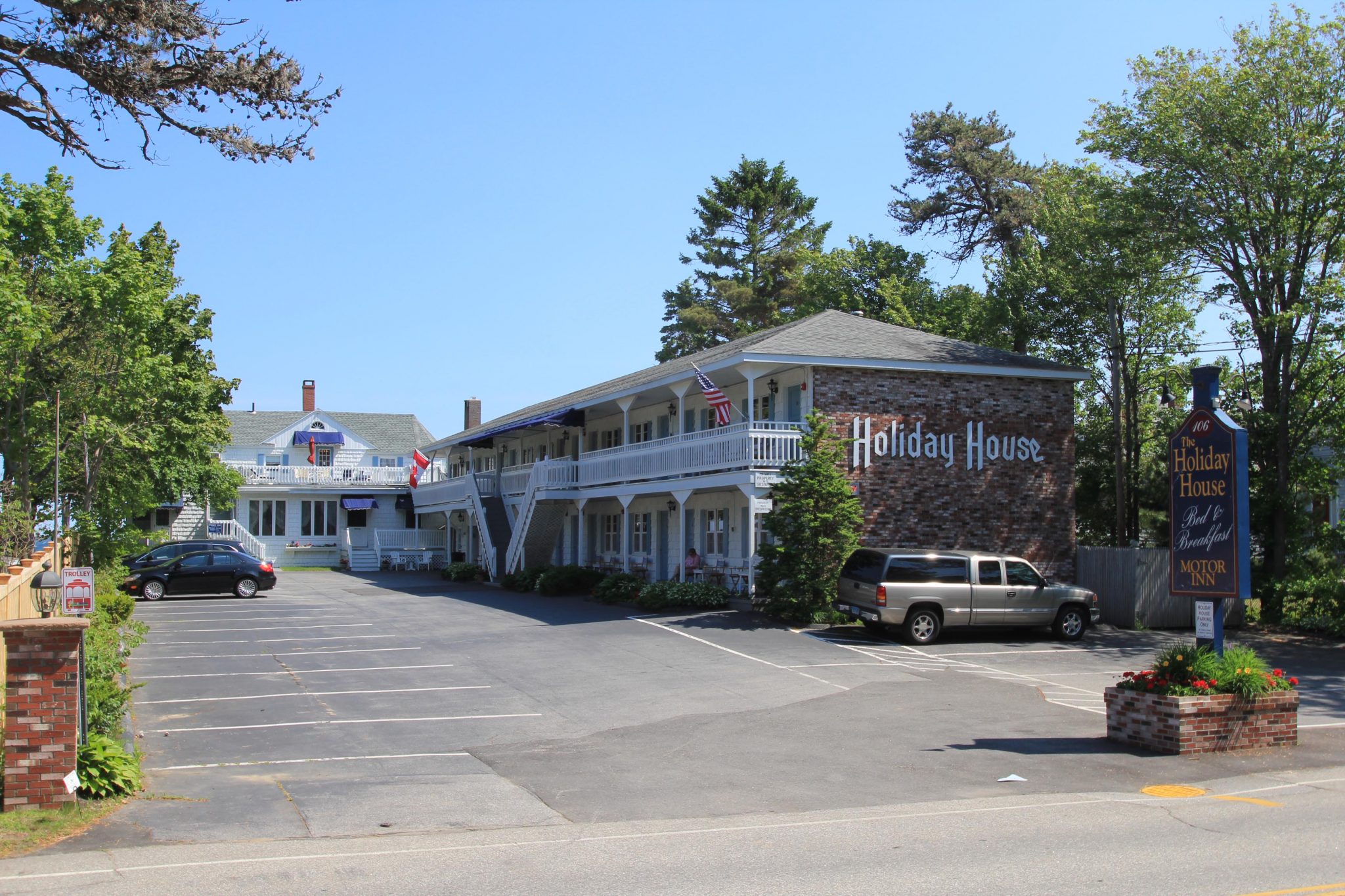 Portland Scarborough Maine Inn Contact Information Holiday House